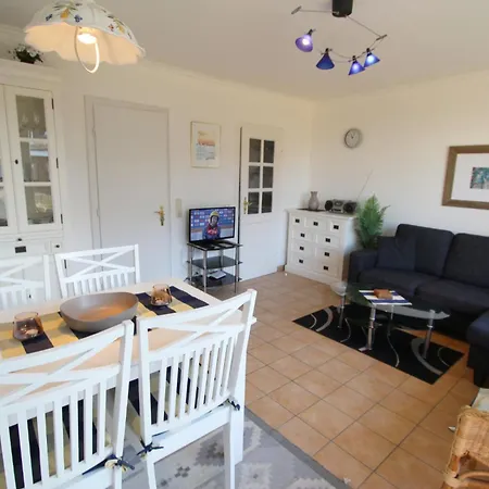 Duenenstrasse 31b, Eg Links Apartment *